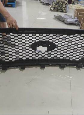 适用于2018-2020年福特F150前杠中网高光黑加深灰色 JL3Z-8200-EC