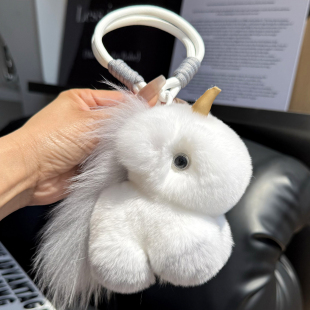 韩国ins可爱毛绒小马挂件獭兔毛独角兽包挂饰钥匙扣配饰生日礼物