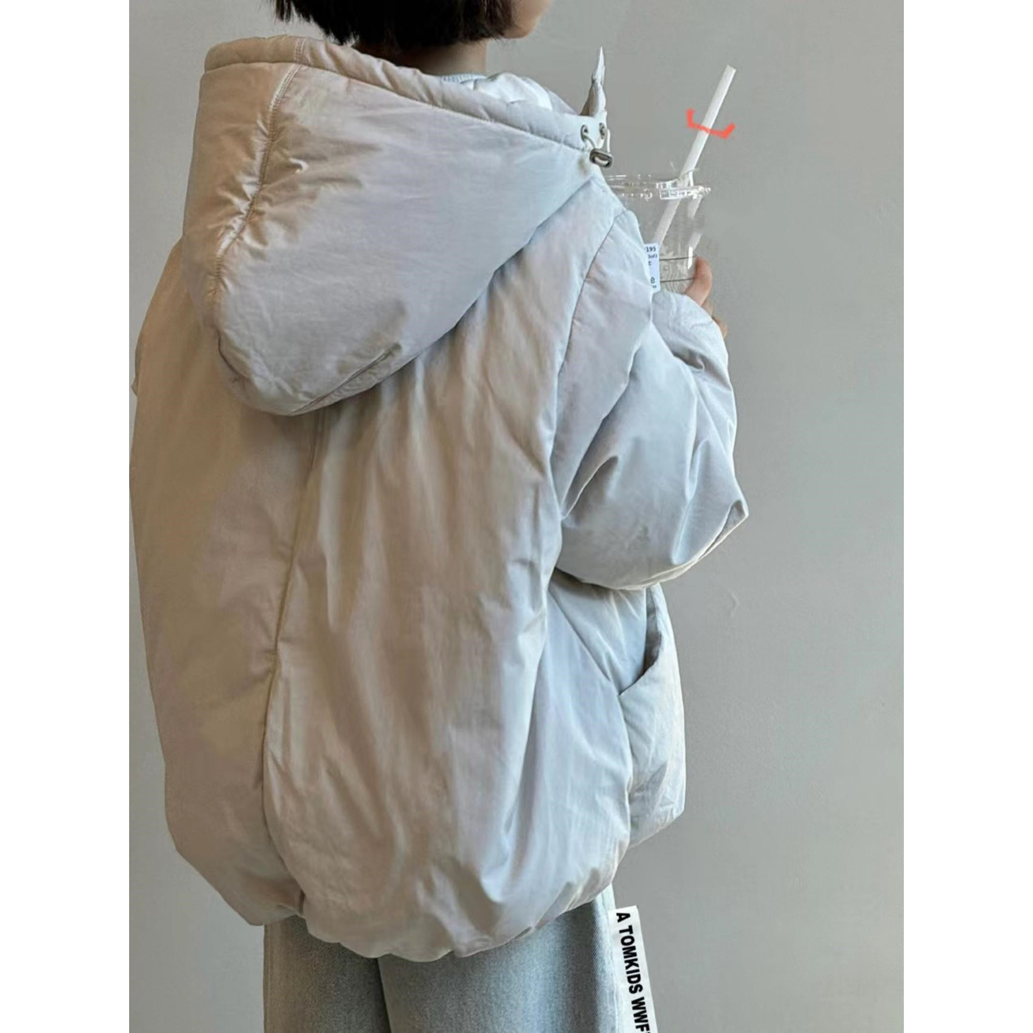 2025新款秋冬米色连帽羽绒服男女童保暖时尚外套百搭冬装