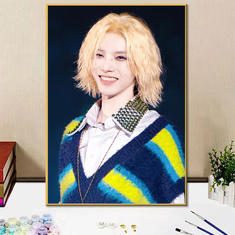 华晨宇手工填色画送朋友生日礼物