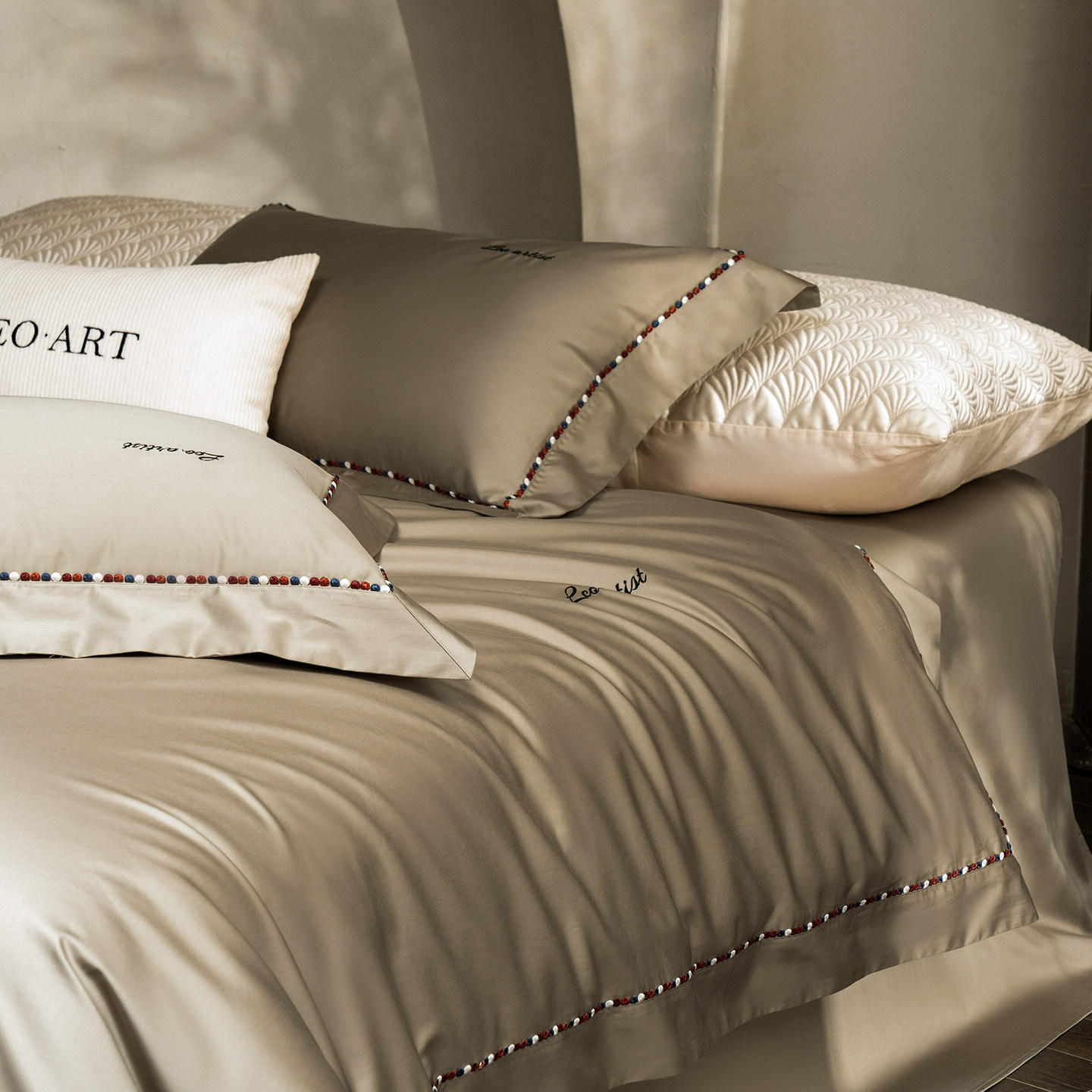 轻奢高级感埃及长绒棉四件套床垫被套罩高档主卧裸睡亲肤舒适,床上用品,床品套件/四件套/多件套,淘宝优惠券,粉丝福利购,淘宝优惠卷