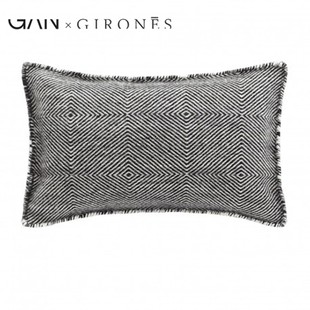 简约家居 GIRONESxGAN腰靠靠垫抱枕西班牙进口纯手工羊毛时尚