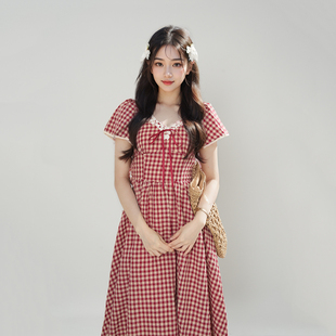 【梨甜醒】 2025法式温柔甜美风红格子连衣裙V领收腰短袖中长款裙