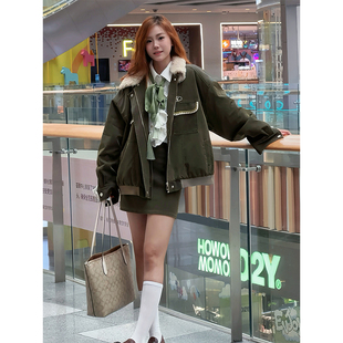 美式复古军绿色皮衣毛呢外套女冬季2025新款休闲宽松毛毛拼接夹克