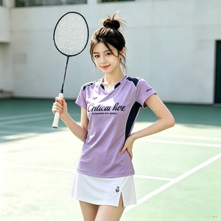 夏季羽毛球服女款套装 显瘦速干排汗上衣 白色防走光开衩裙裤8897