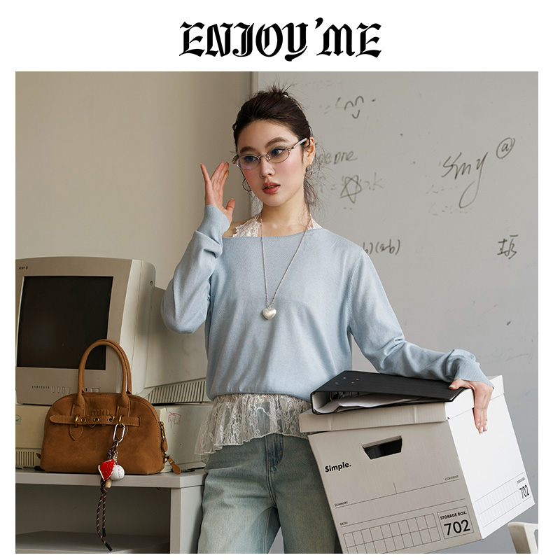 ENJOYME浅蓝色露肩长袖针织衫