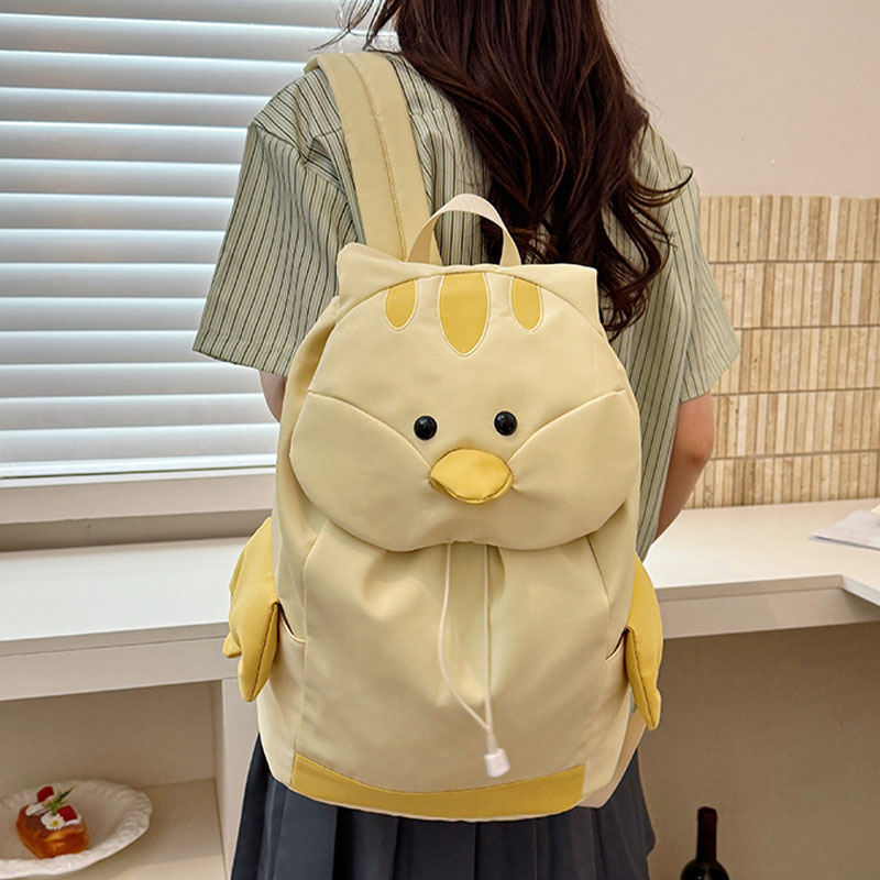 可爱卡通小鸡女学生大容量双肩包