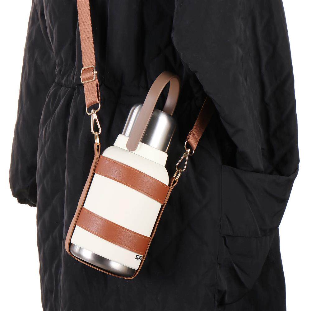 现货户外颜值便携式大容量保温杯保护套皮斜挎式杯套网红直播款