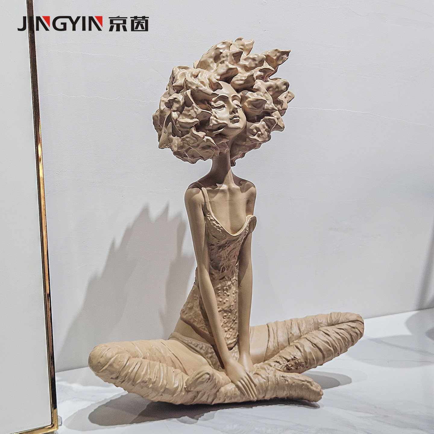 摩登人物艺术坐姿雕塑展厅公司酒店大堂装饰工艺品咖啡厅网红摆件