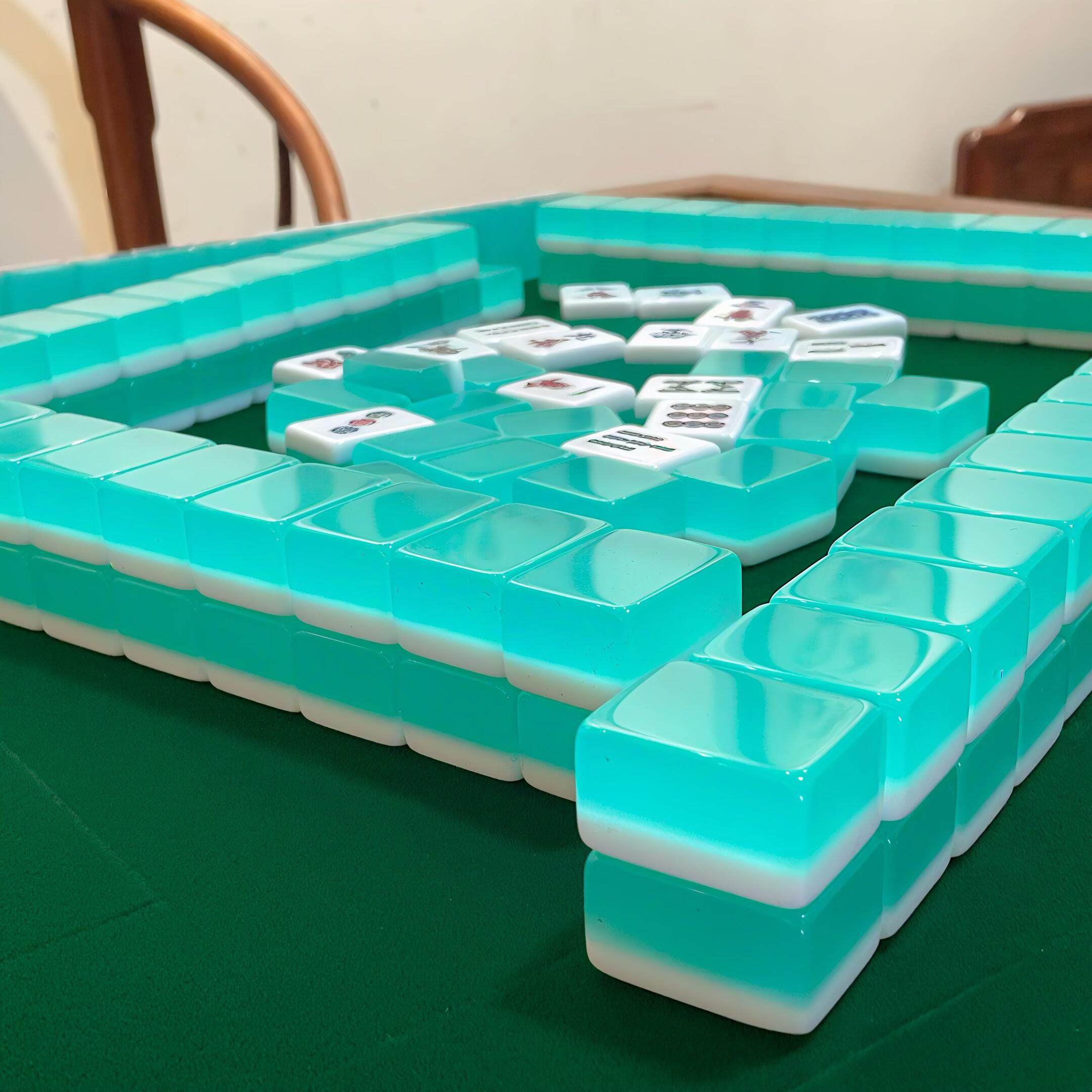 高颜值手搓麻将水晶蓝色玉石