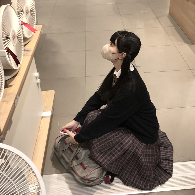 冬至/原创正品红色JK制服格裙百褶裙女学生校服学院风半身裙使用感如何?