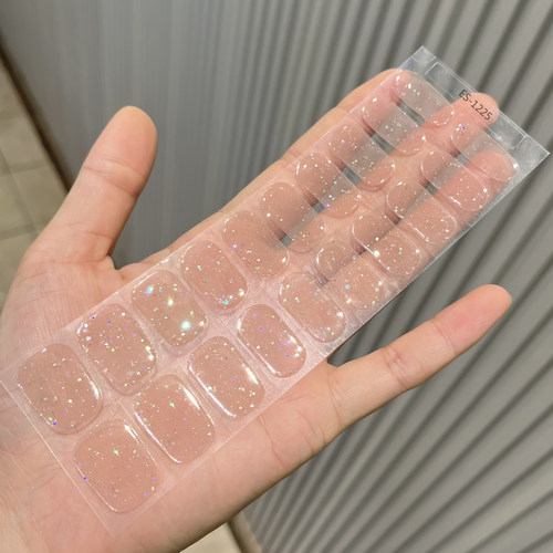 甲胶制作烤灯固化烤瓷贴持久耐磨