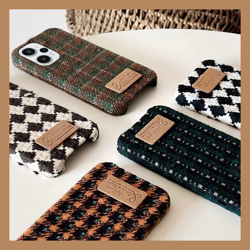 秋冬复古菱格纹编织毛绒手机壳