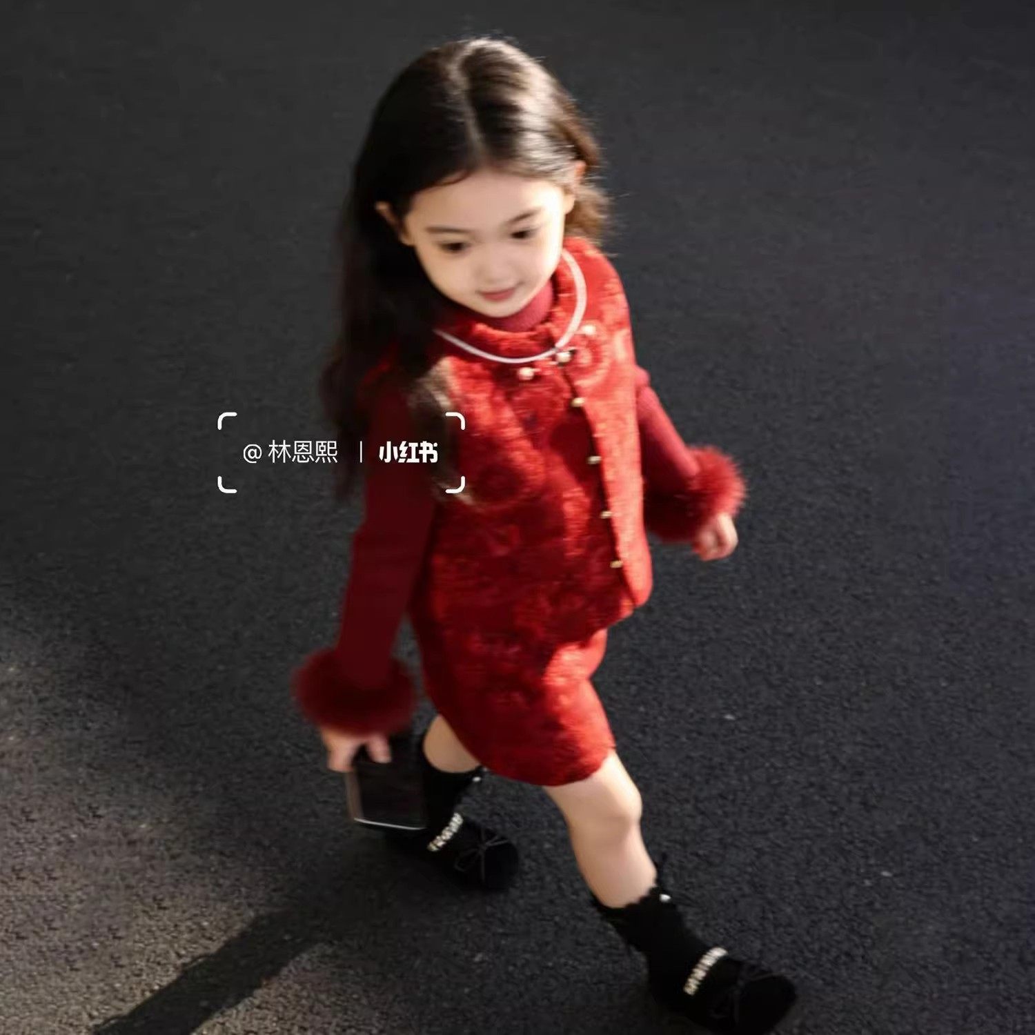 女童喜庆新年战袍套装2025冬季红色提花旗袍马甲女孩半身裙两件套