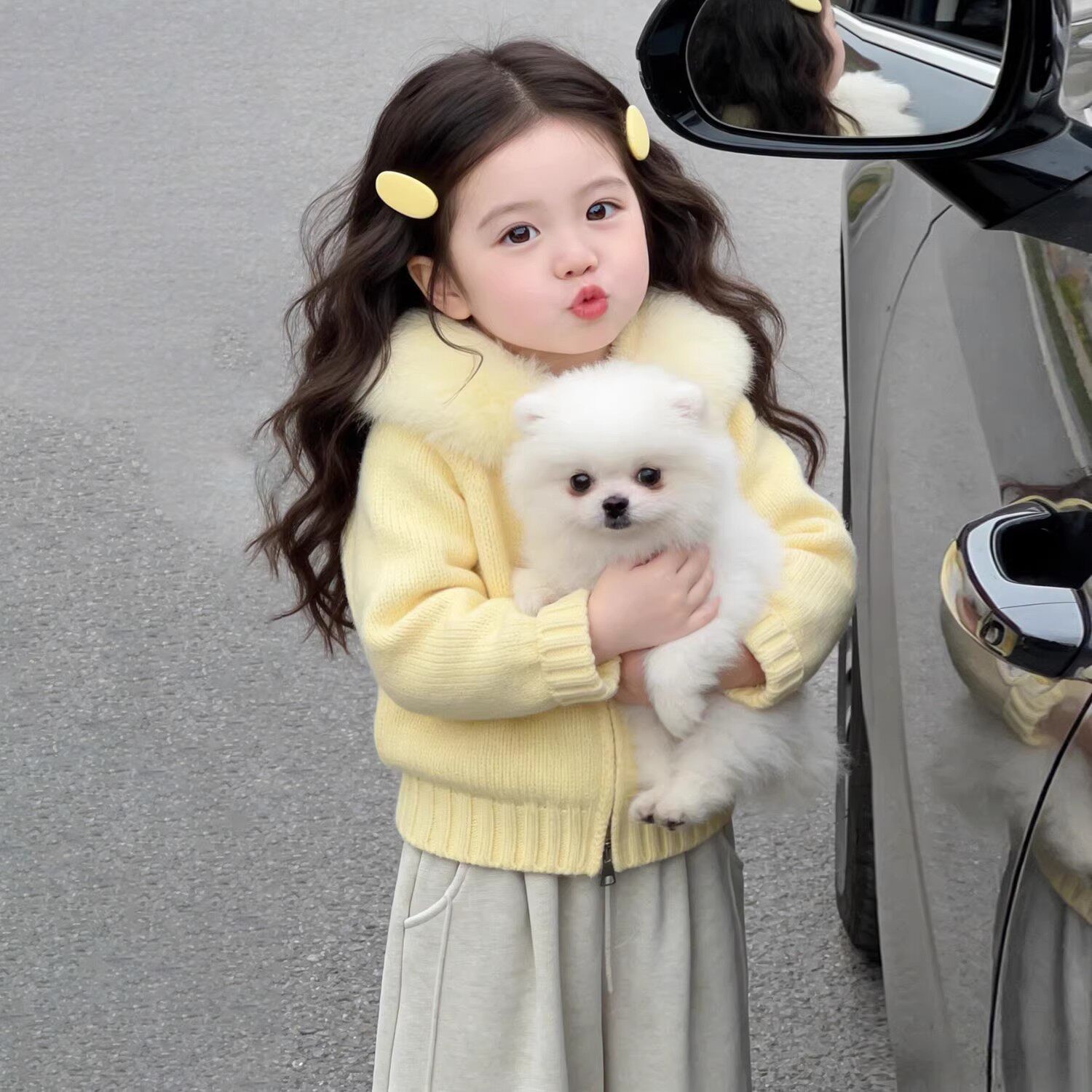 韩版女童2025冬季新款甜美黄色毛绒娃娃领毛衣女孩屁帘花边休闲裤