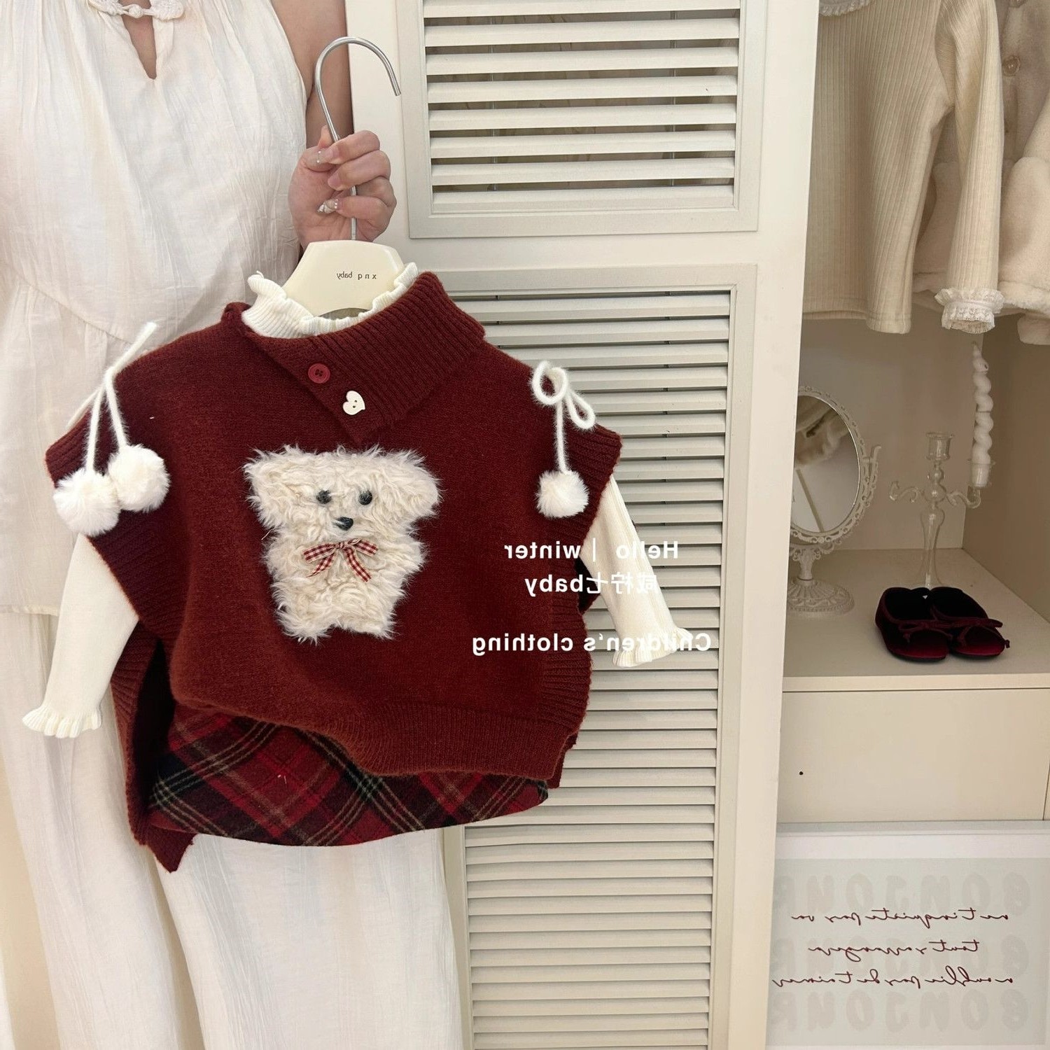 韩国童装2025秋冬新款红色可爱小狗斜翻领针织马甲女童红格半身裙