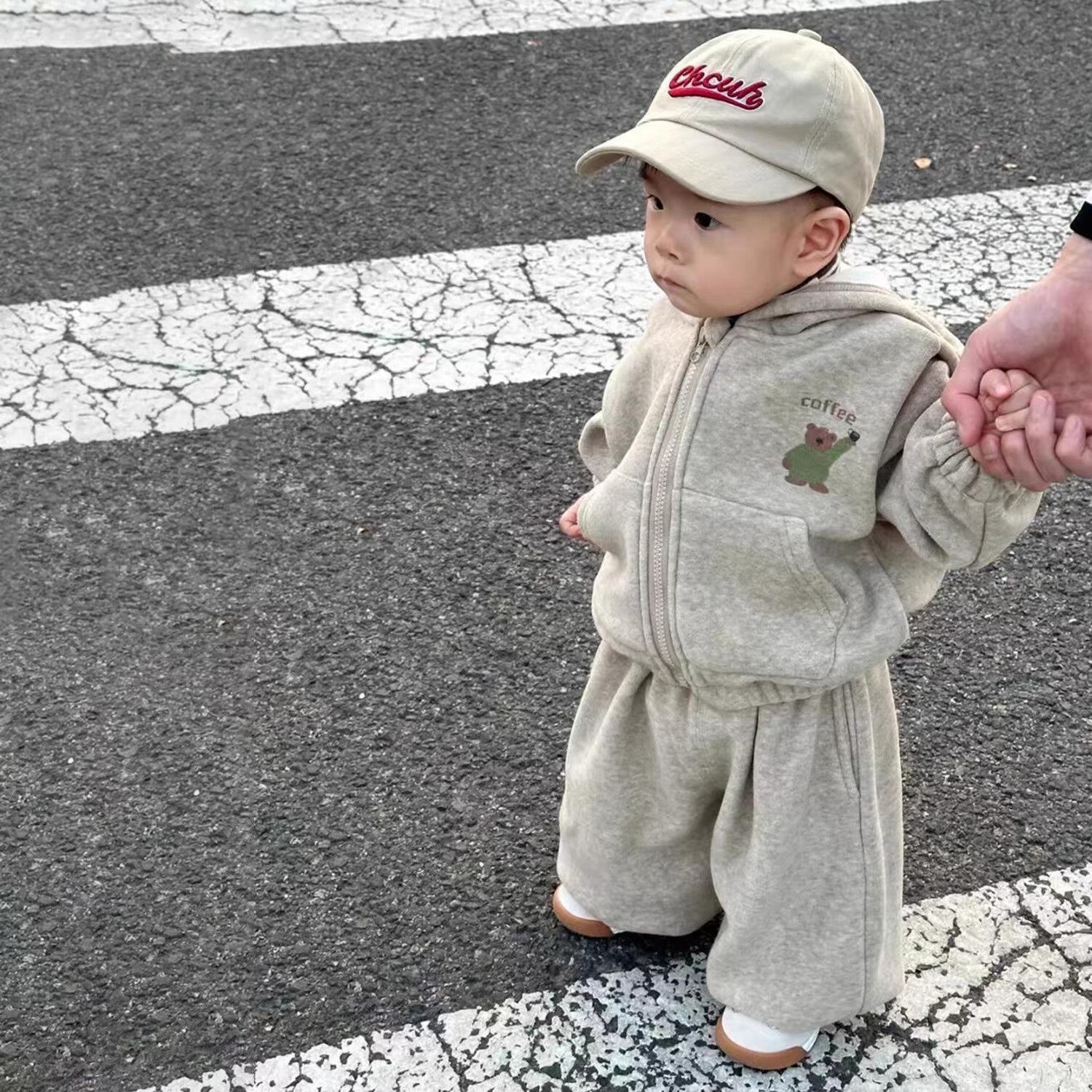 韩版男童2025秋冬新款花灰色可爱小熊连帽加绒卫衣儿童运动束脚裤