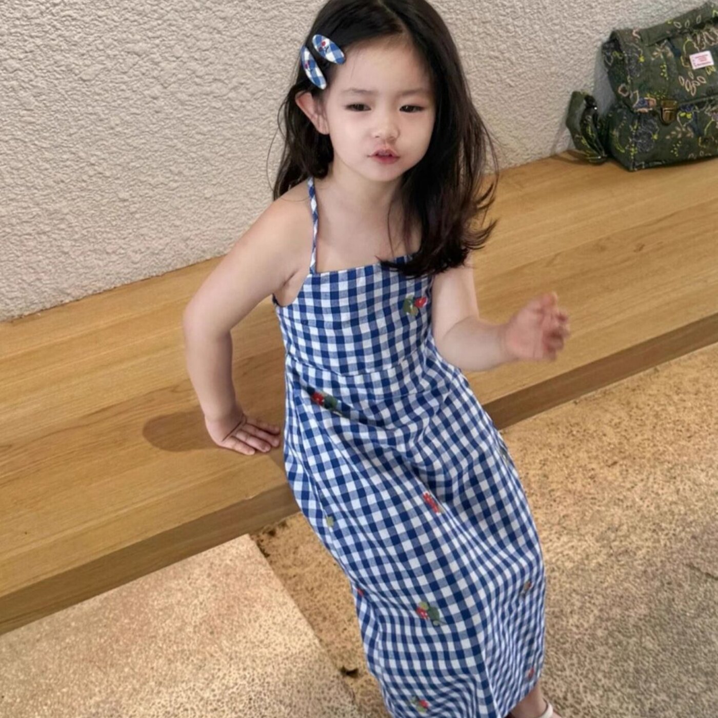 韩版女童夏季蓝色花朵格子吊带裙