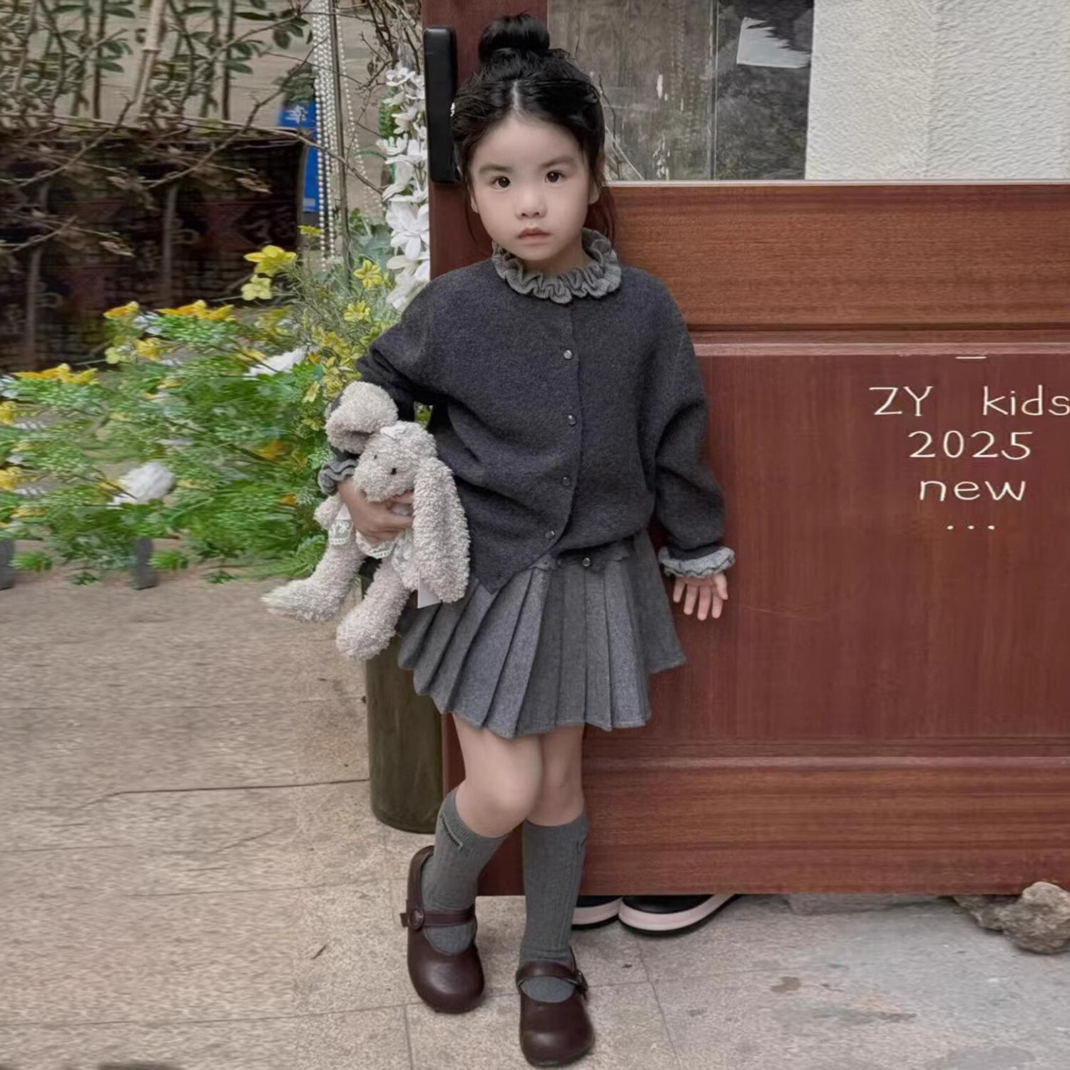 韩版女童秋冬深灰色毛呢百褶裙