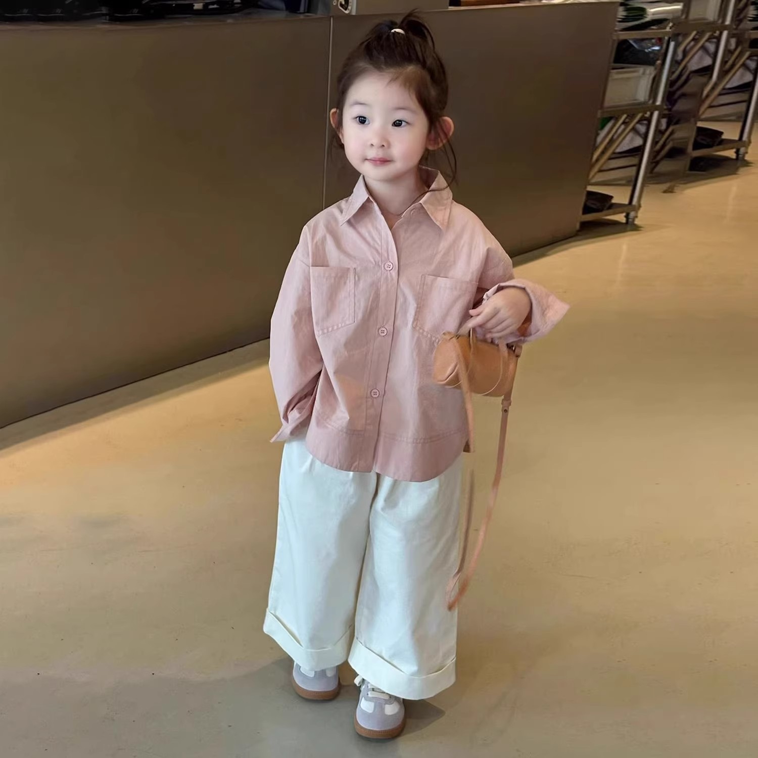 韩版女童2025秋季新款粉色翻领长袖衬衫女孩Polo领外套白色阔腿裤