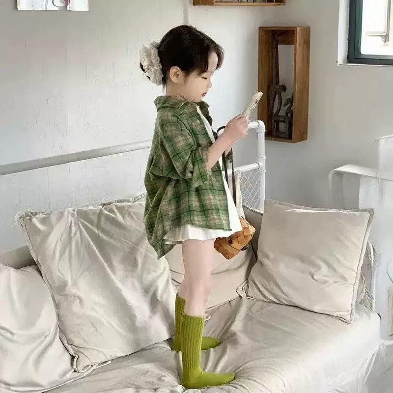 女童春秋绿色格子Polo领百搭衬衫