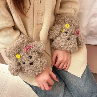 可爱毛绒袖套女2025新款防脏套袖成人办公室秋冬季羽绒服学生耐脏