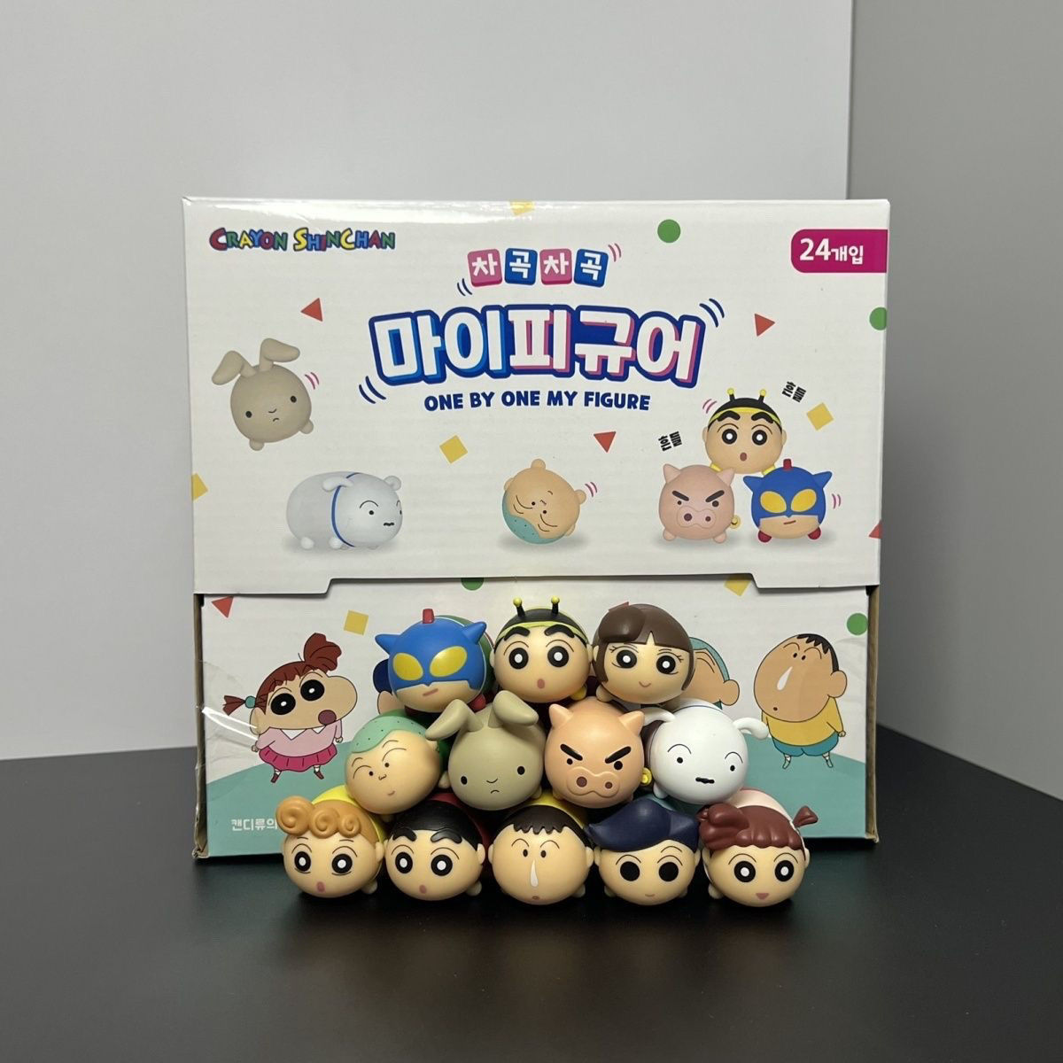 正版蜡笔小新MIN叠乐盲袋