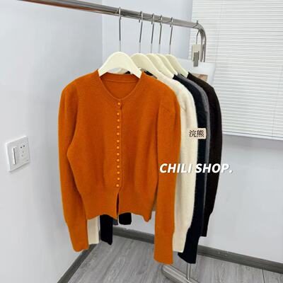 【英英Chili】泡泡袖韩系简约设计师浣熊绒柔软针织毛衣H 10.05