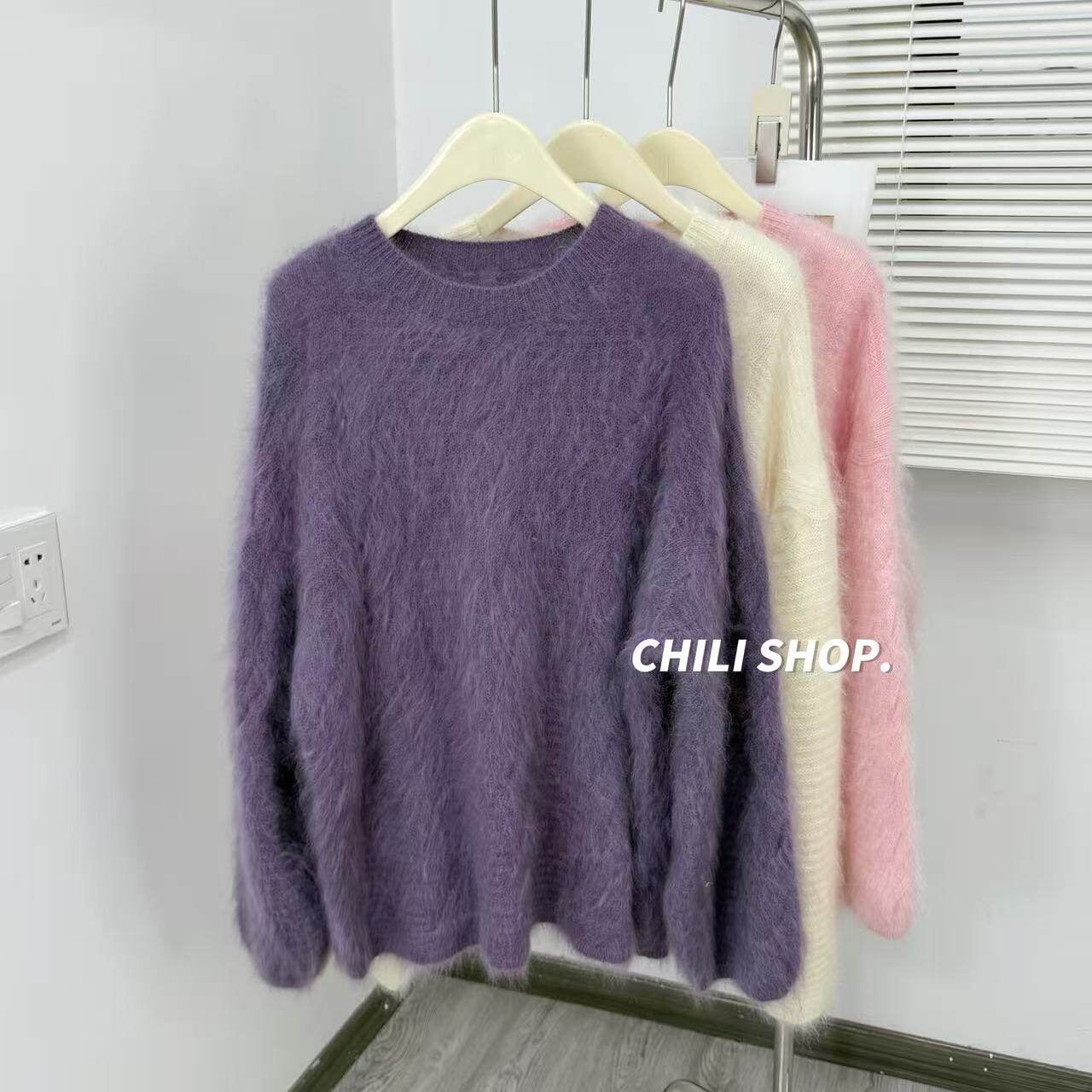 【英英Chili】山羊绒拉绒加厚圆领极简韩系麻花针织毛衣Y 03.24