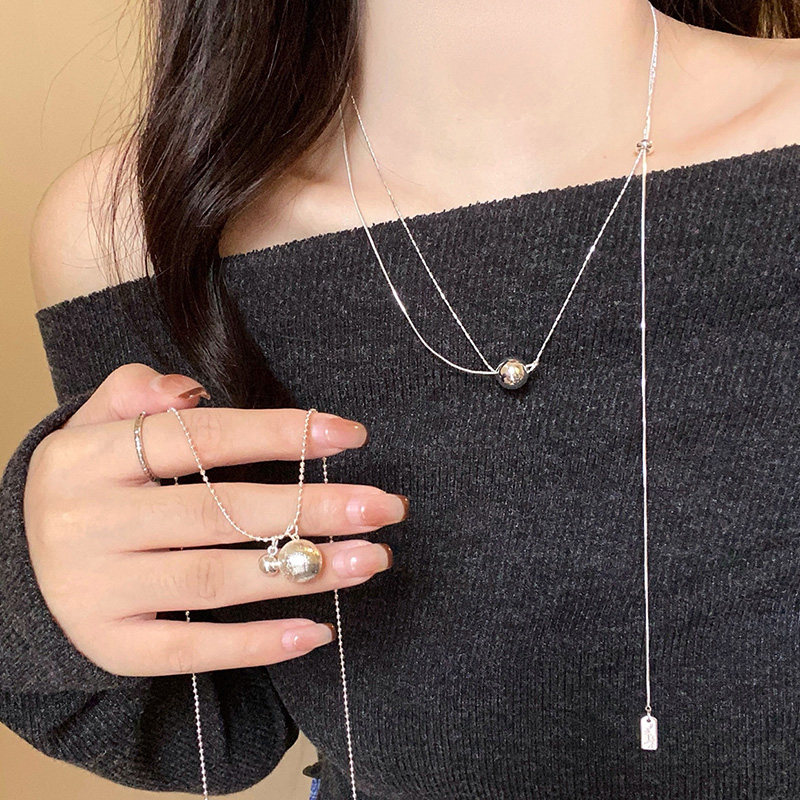 长款可调节!冷淡风圆球吊坠项链女款毛衣链轻奢高级感锁骨链颈链