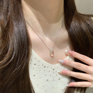 天然白水晶项链高级感轻奢小众单钻毛衣链吊坠锁骨项链女款首饰品