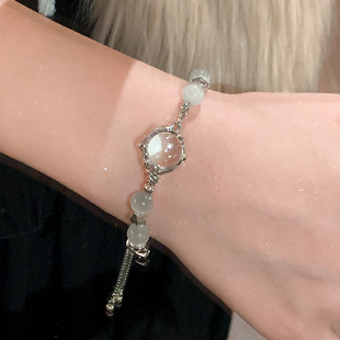 透明猫眼石手链轻奢小众精致闺蜜手链女2024年新款手绳手串手饰品