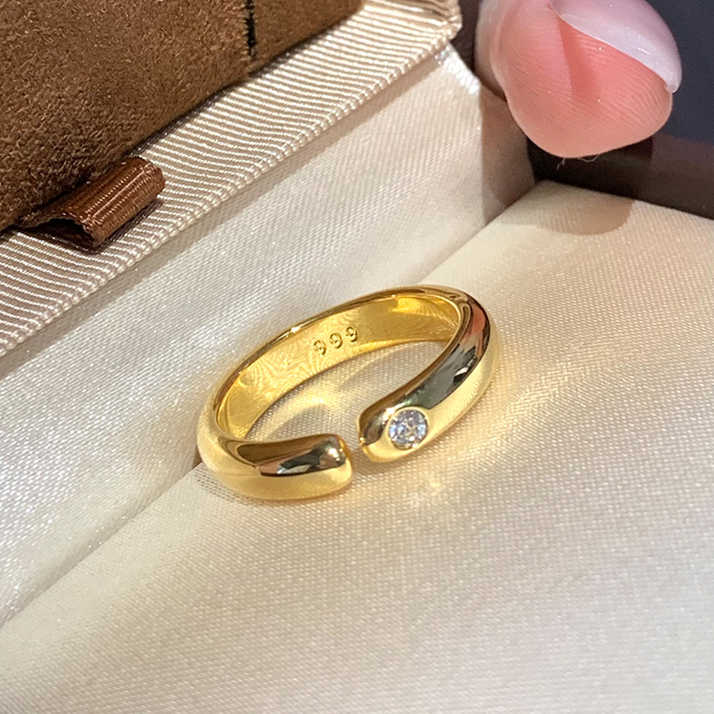 亮面泥鳅背沙金戒指女款开口素戒
