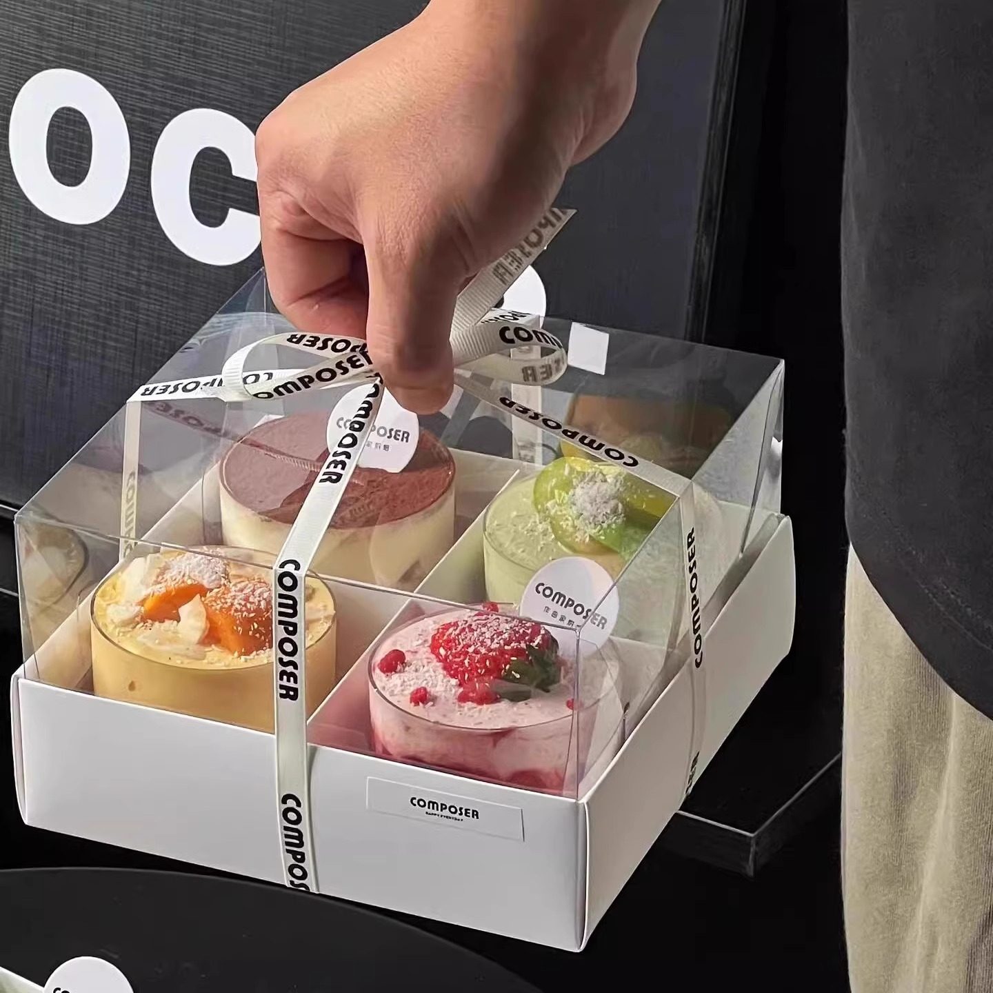 4四宫格母亲节春游野餐盒外带打包盒下午茶甜品盒子蛋糕包装盒