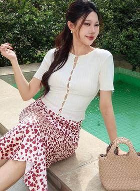 LilyRose野玫瑰 珍珠镂空法式针织开衫修身短上衣性感白色短袖t恤