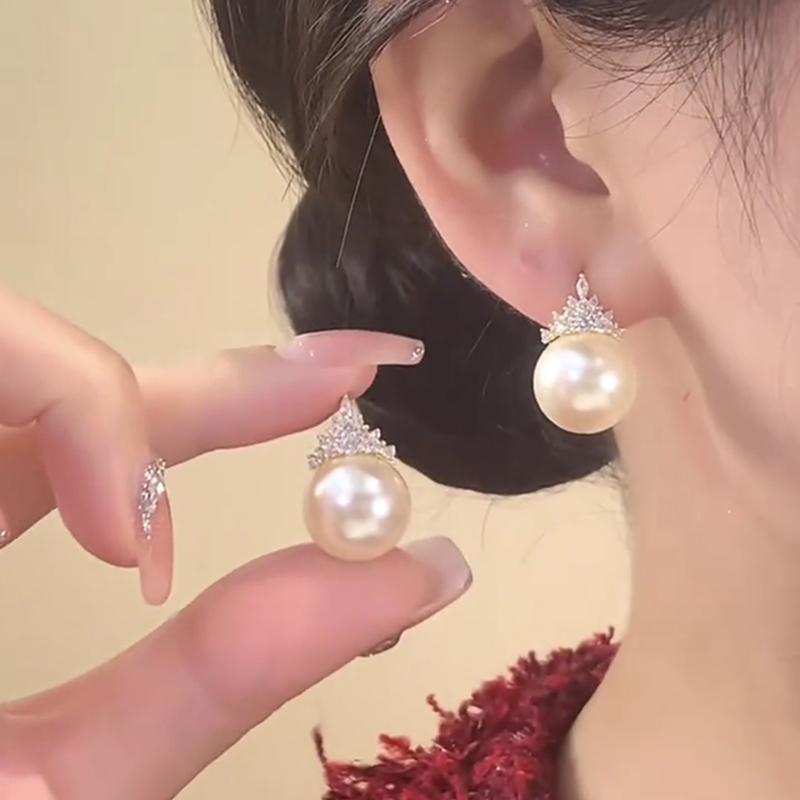 戴妃同款冰雪女王皇冠珍珠耳环轻奢高级感耳钉法式气质微镶钻耳饰