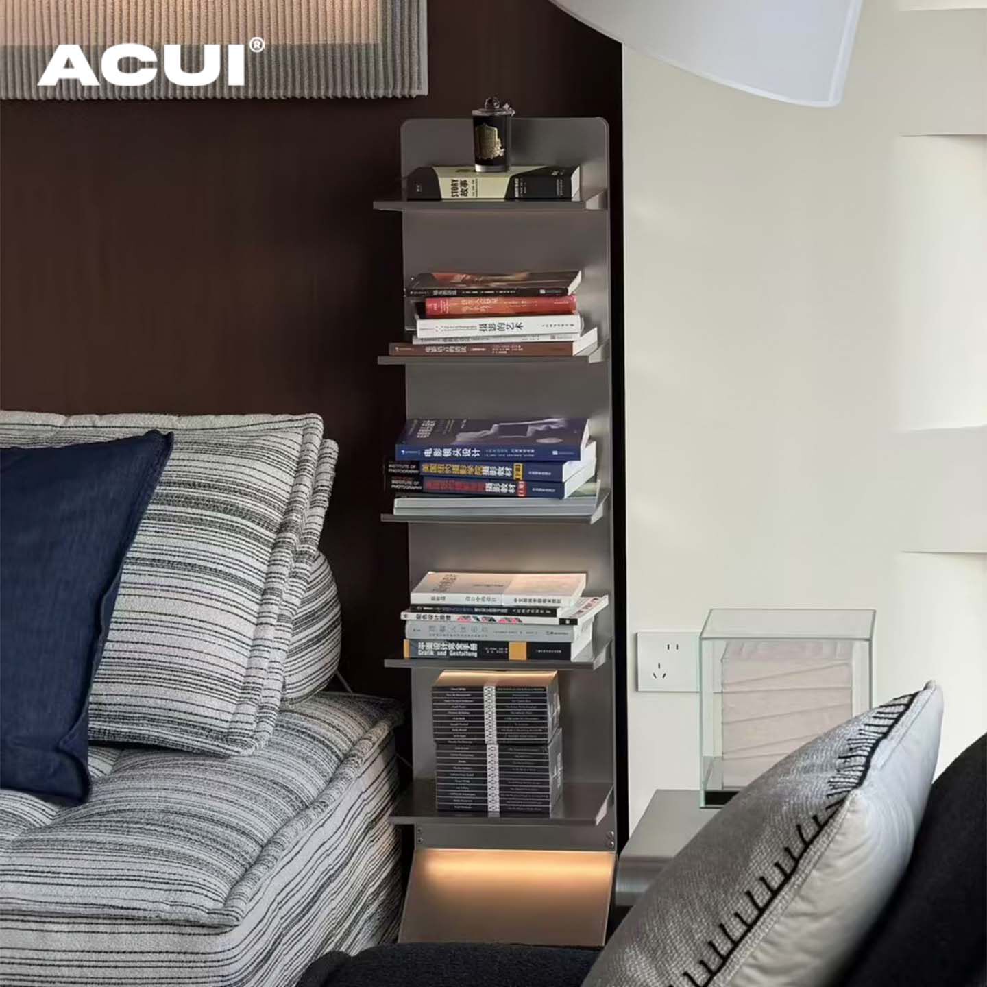 阿崔造屋隐形书架落地杂志架原创落地角架金属收纳架氛围灯