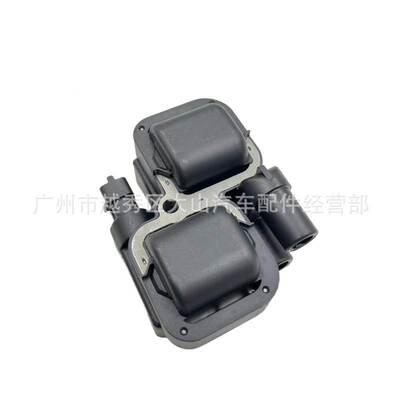 .适用于奔驰克莱斯勒点火线圈高压包A0001587803 UF359 5098138AA