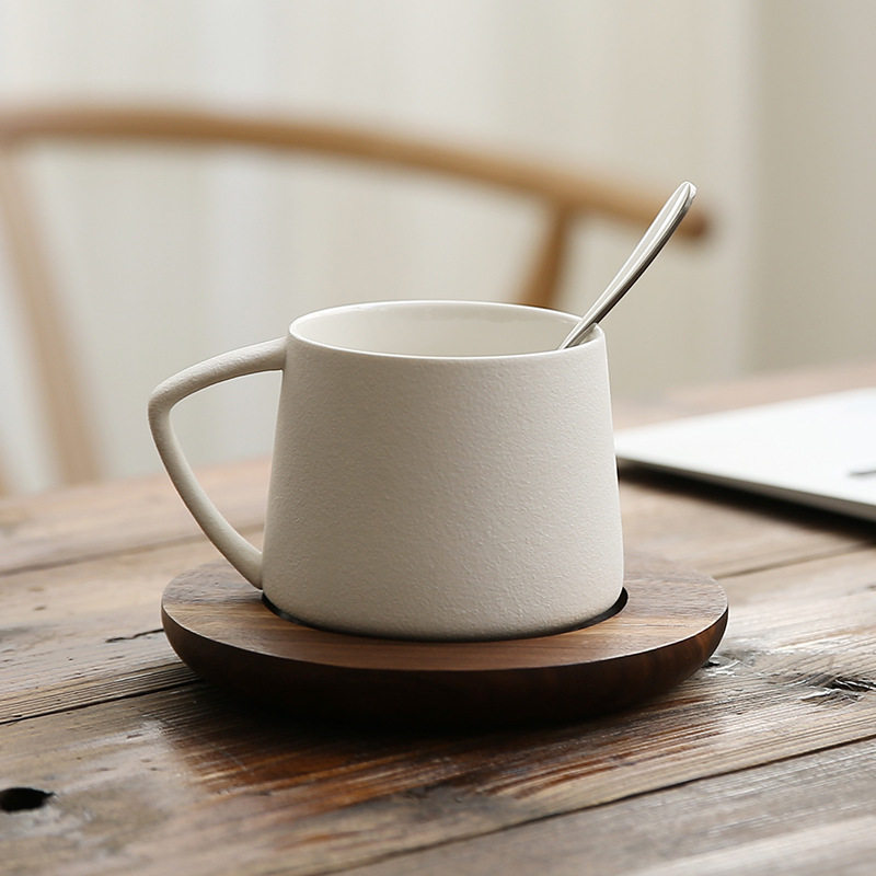陶瓷杯咖啡杯马克杯创意杯子水杯带碟勺子胡桃木杯托套