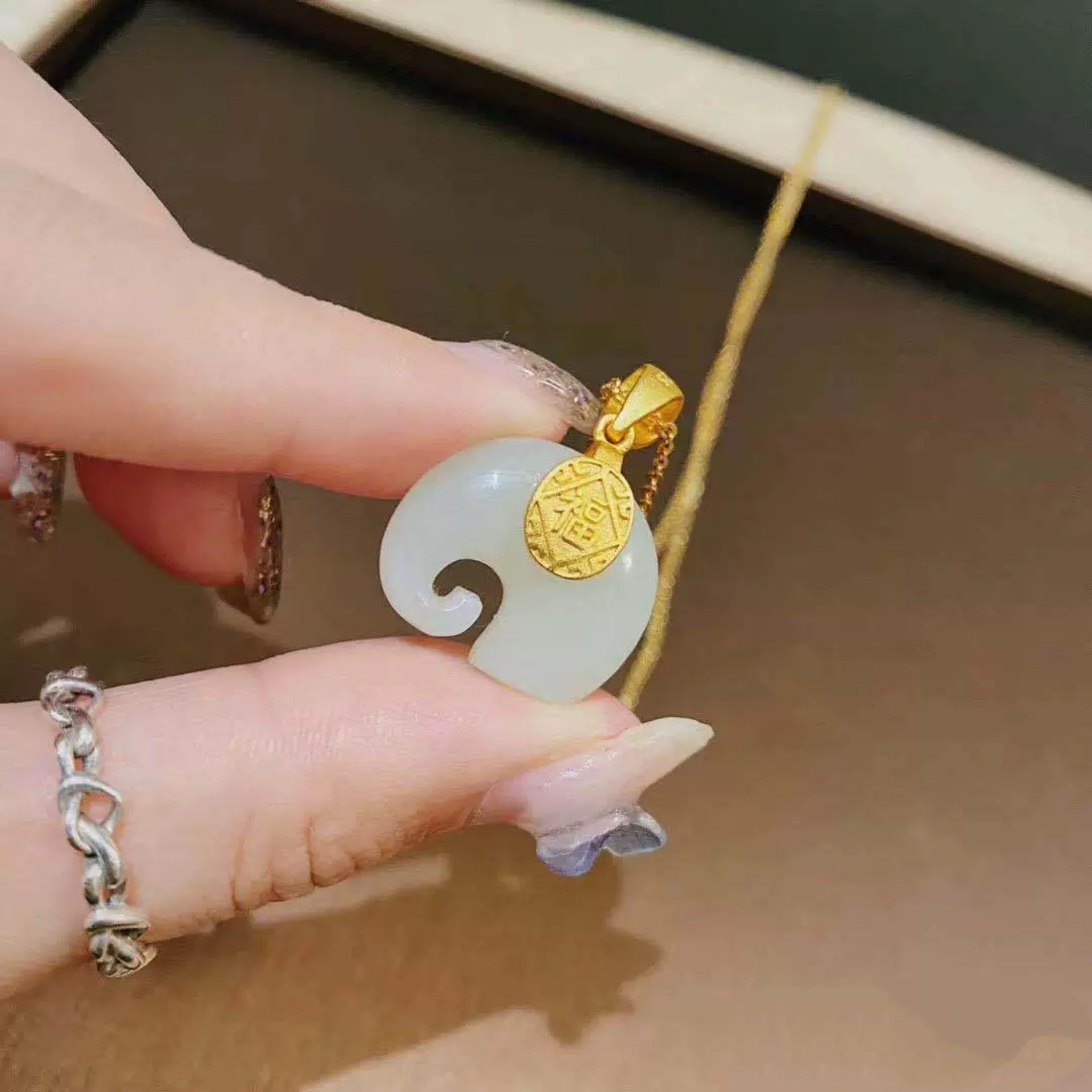 925银镶和田玉福字小象吊坠金镶玉镶嵌发财象项链