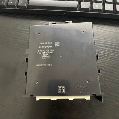 89990-0E290适用于新款丰田凌放威飒汉兰达陆放启动电源电脑