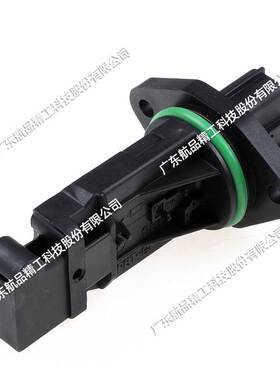 适用于日产空气流量计74-10088 SU6520 22680-AD21A 全新