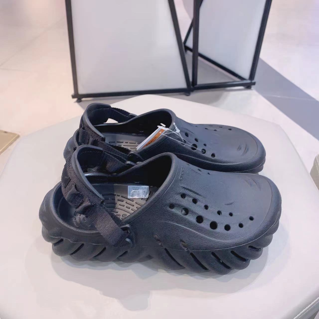 Crocs卡骆驰波波洞洞鞋男沙滩鞋户外包头拖鞋女鞋|207937-001
