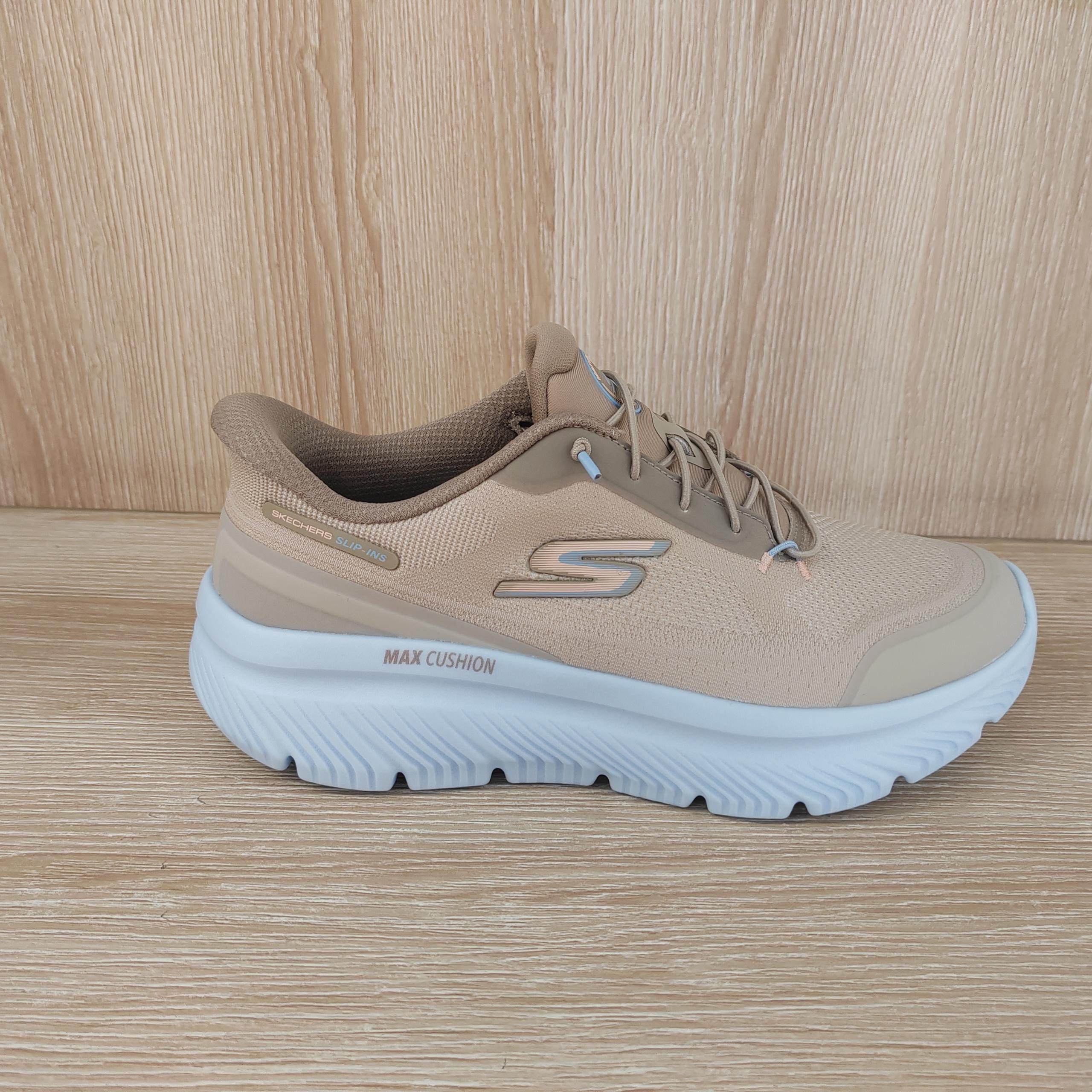 斯凯奇女  GO WALK MAX CUSHIONING HYPER BURST女士健步鞋125881