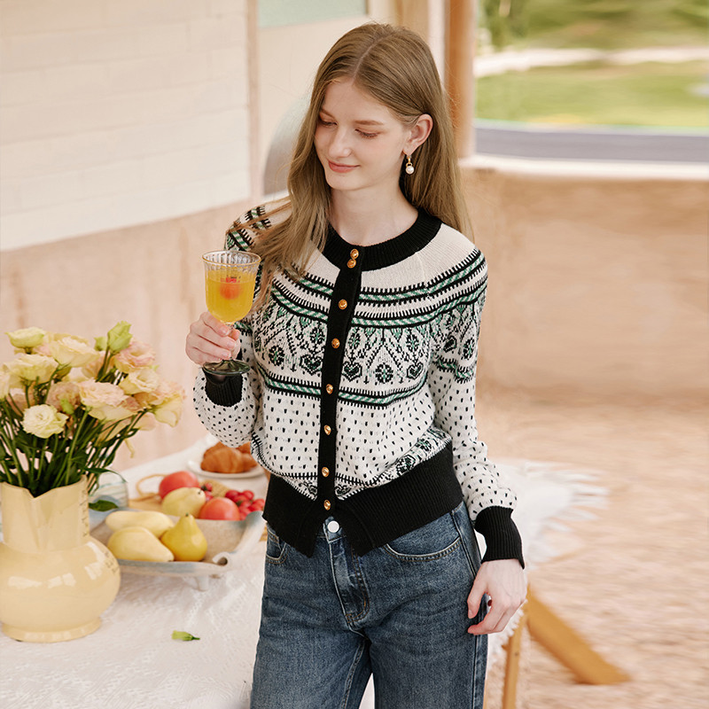 香影开衫女复古圆领外套