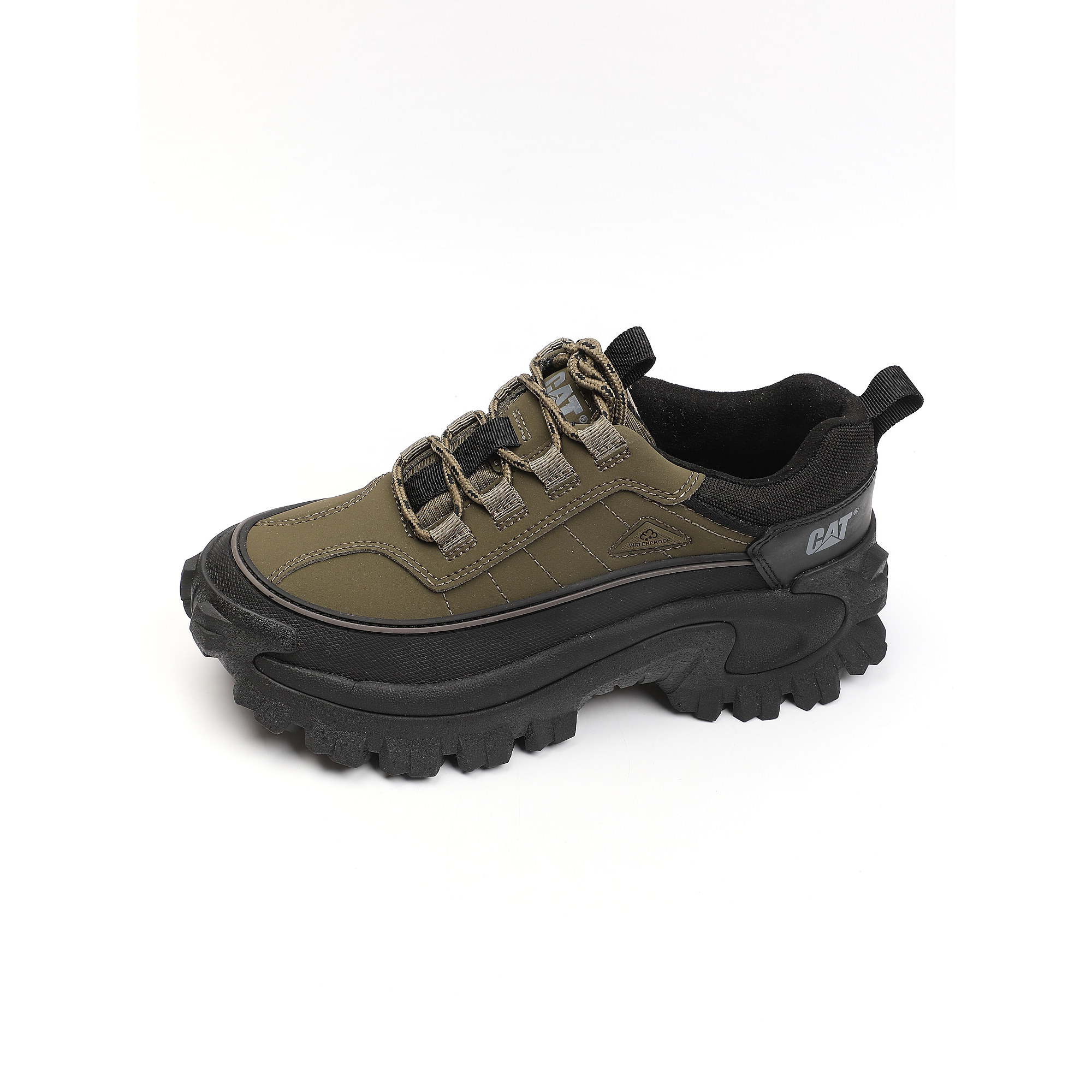 CAT男士简约时尚鞋子P111620N3AM