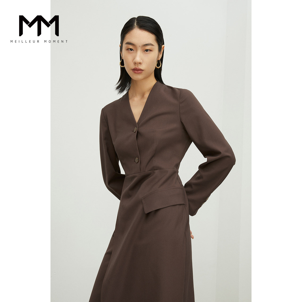 MM麦檬2021秋季高腰设计感小众法式连衣裙女中长款5C8292651