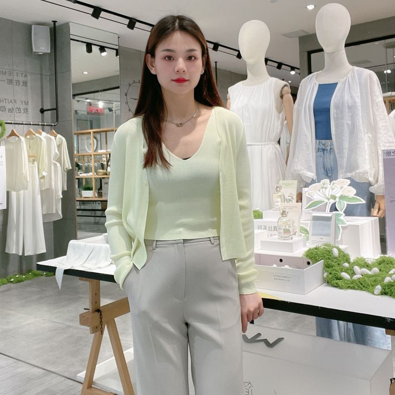 麦檬女士简约休闲时尚针织开衫5E7132311