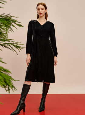 PRICH春法式V领复古丝绒简约优雅小黑裙修身连衣裙女PROWE1C01M