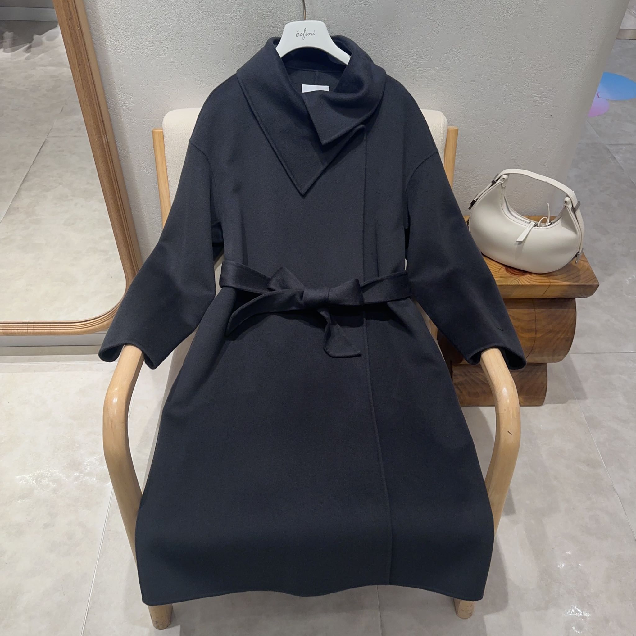 伊芙丽 女士优雅时尚毛呢外套1EA270221